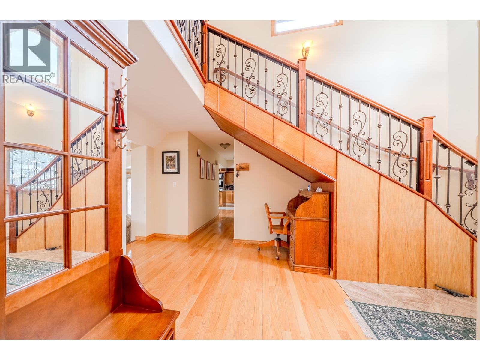 4882 GLOINNZUN CRESCENT, 108 Mile Ranch