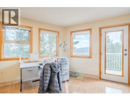 4882 Gloinnzun Crescent, 108 Mile Ranch, BC V0K2Z0 Photo 13