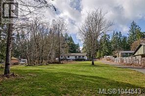 7073 &7075 ISLAND Hwy - 27