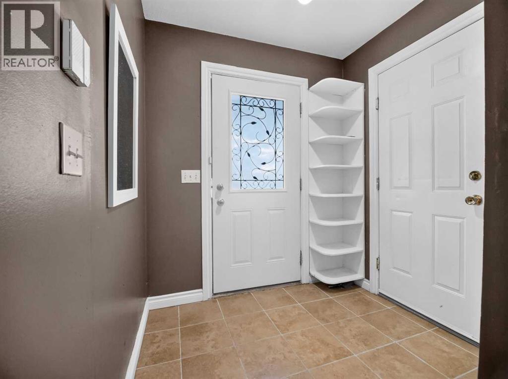 285 Fresno Place NE, Monterey Park, Calgary photo 2