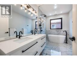 402 Niar Avenue, Mississauga, ON L5G1W3 Photo 24