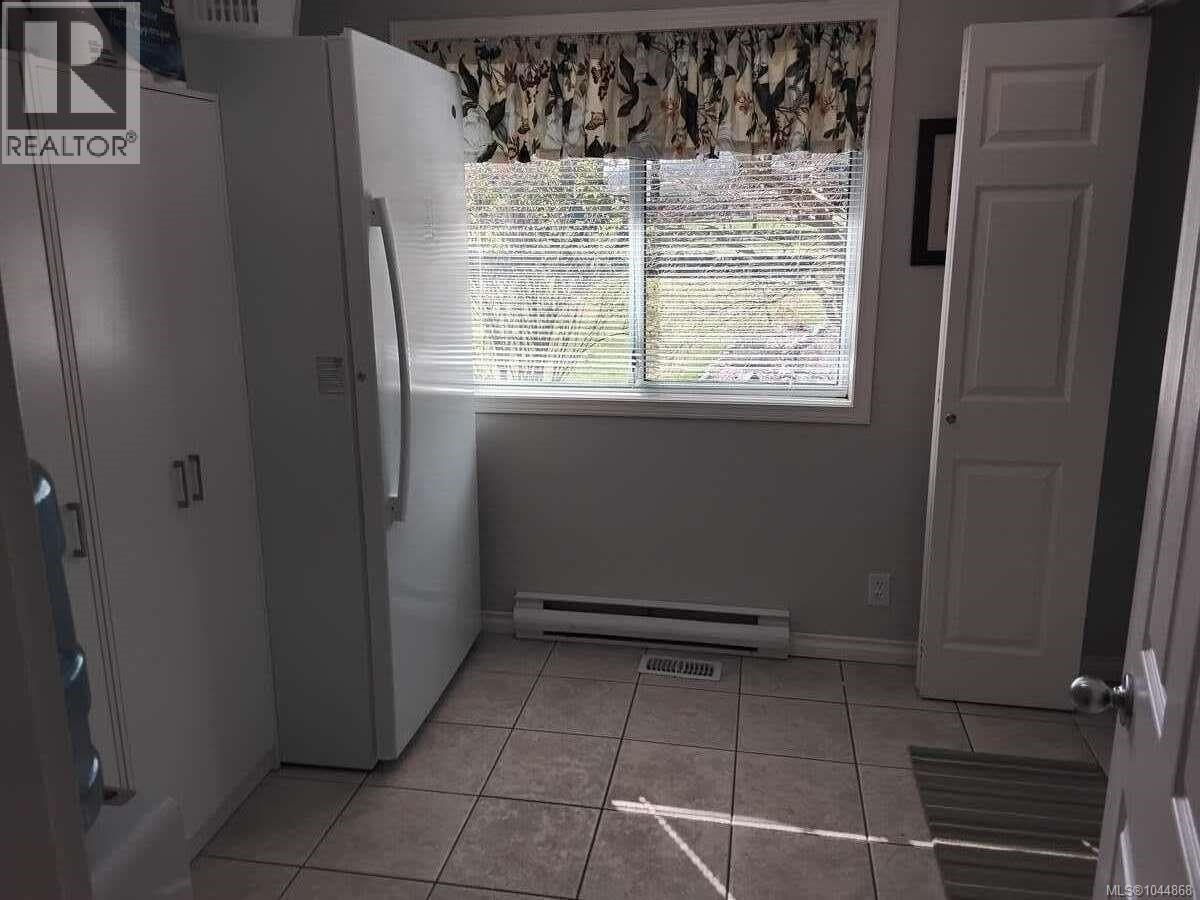 4759 Yellow Point Rd - 15