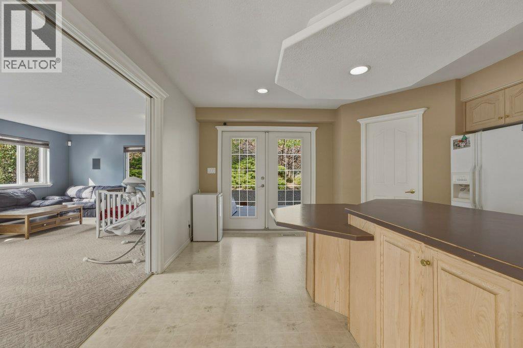 743 Mt. Thor Drive - Image 17