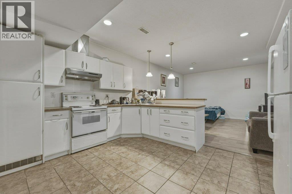 743 Mt. Thor Drive - Image 45