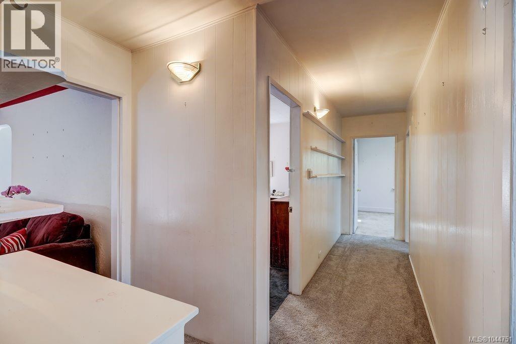 995 Franklyn St - 16