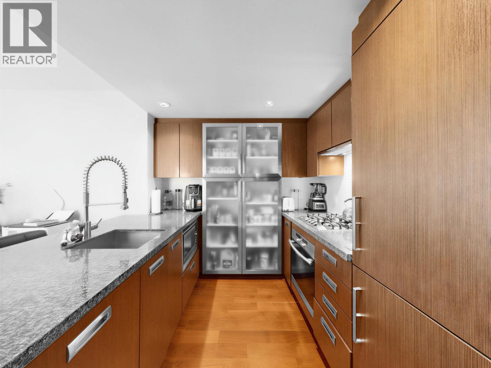 901 1055 RICHARDS STREET, Vancouver