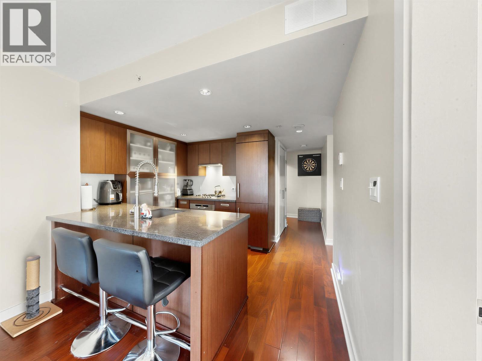 901 1055 RICHARDS STREET, Vancouver