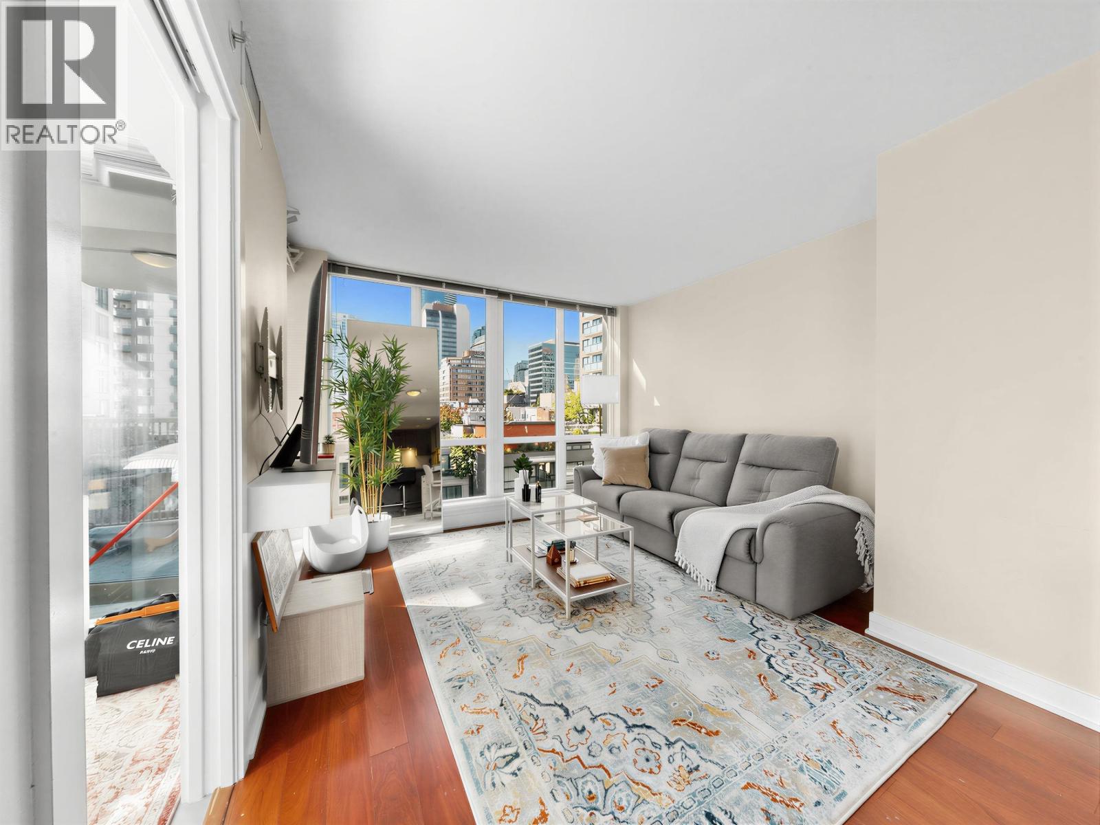 901 1055 RICHARDS STREET, Vancouver