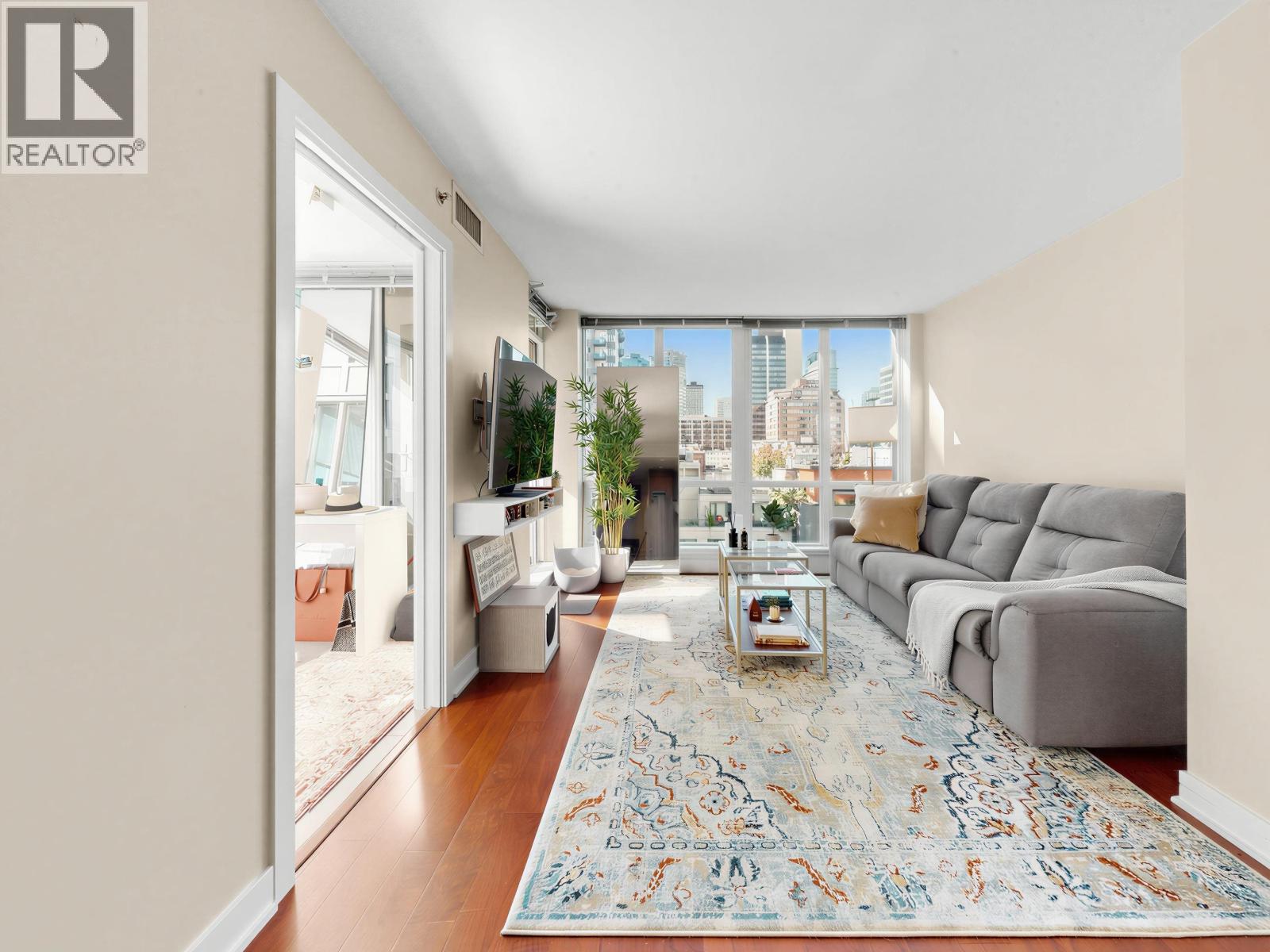 901 1055 RICHARDS STREET, Vancouver
