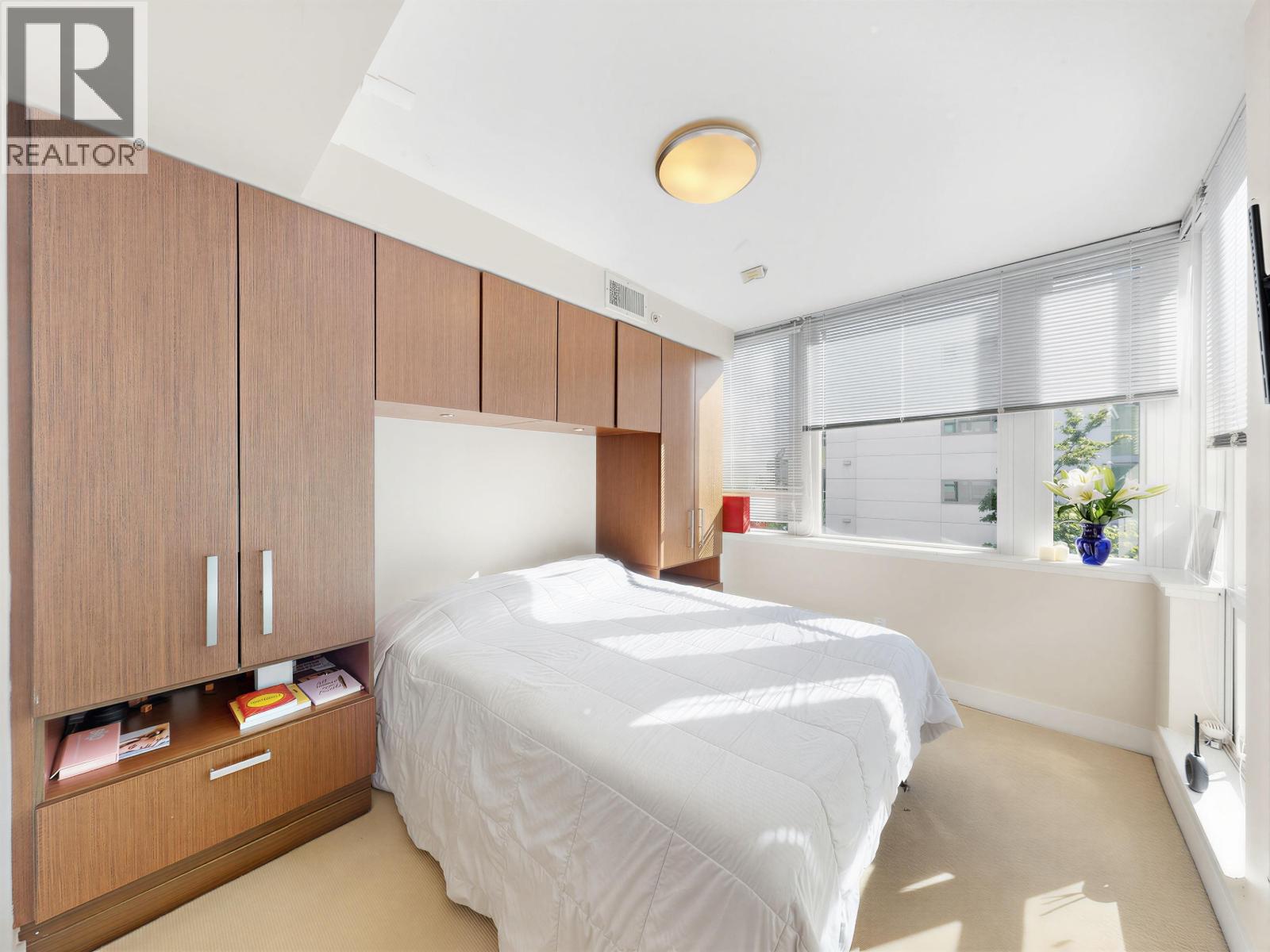 901 1055 RICHARDS STREET, Vancouver