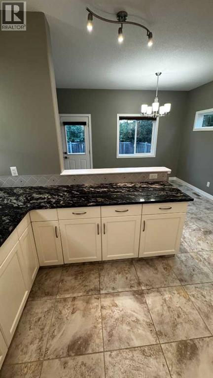 8105 112 Street - Image 12