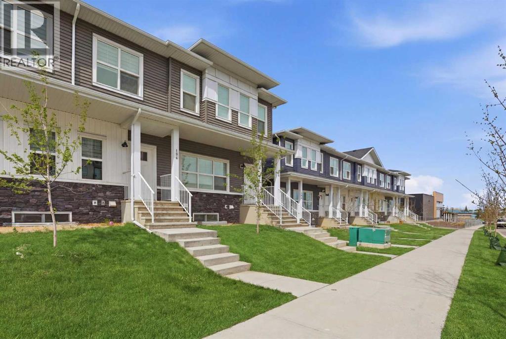 154 Merganser Drive W, Dawson's Landing, Chestermere photo 2