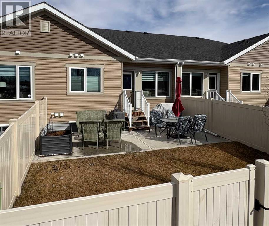71 Golden Crescent, Red Deer