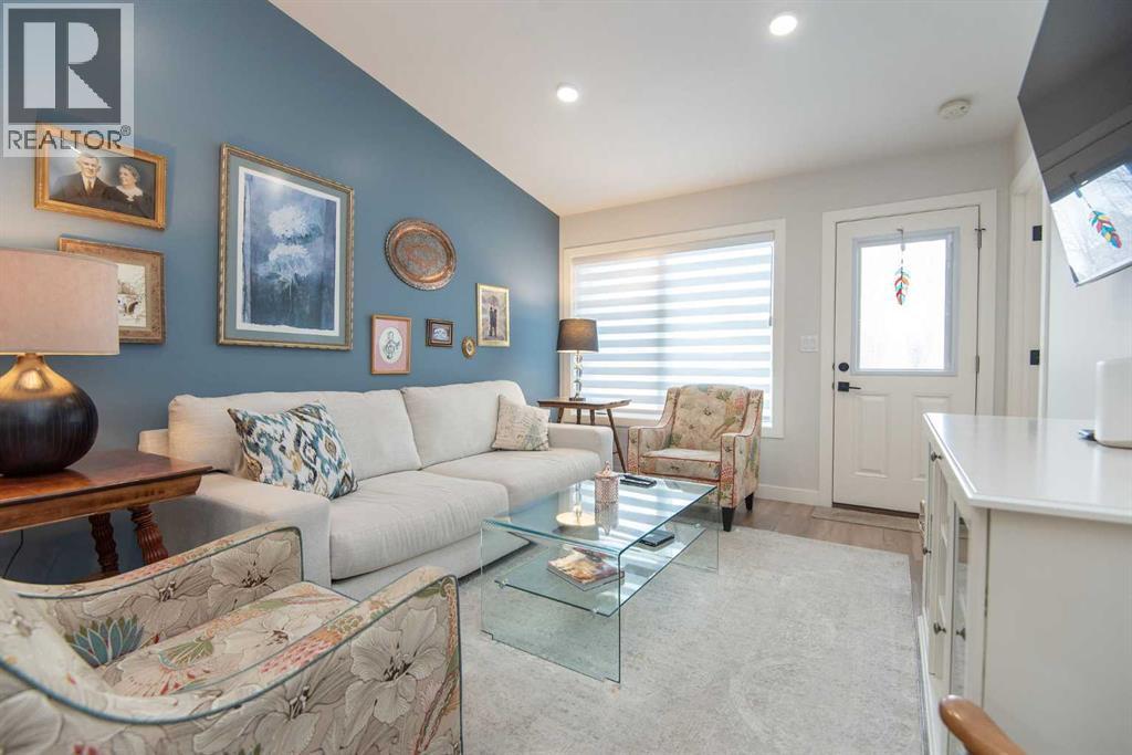 71 Golden Crescent - 14