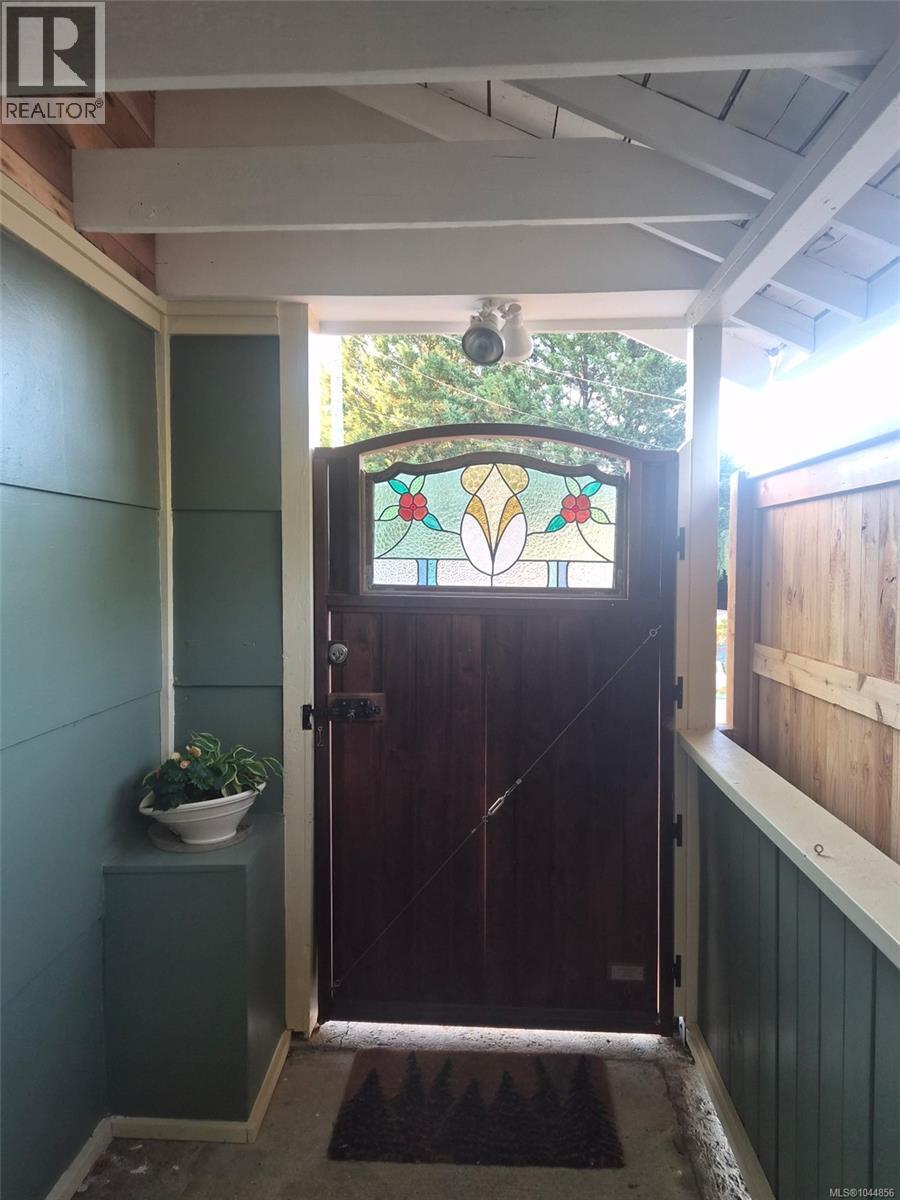  2942 Sherman Road, Duncan