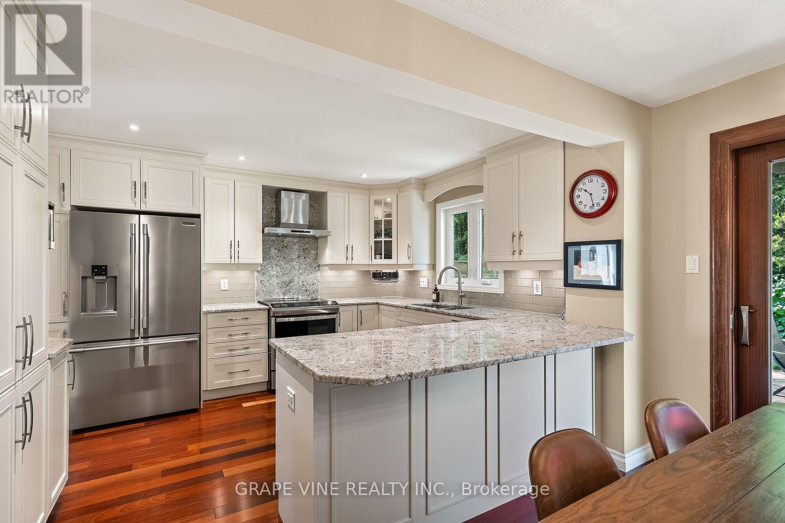 5 Bed, 4 Bath House for Sale in Ottawa – 36 BASLAW DRIVE, Ottawa – MLS# X13629730 - Image 24