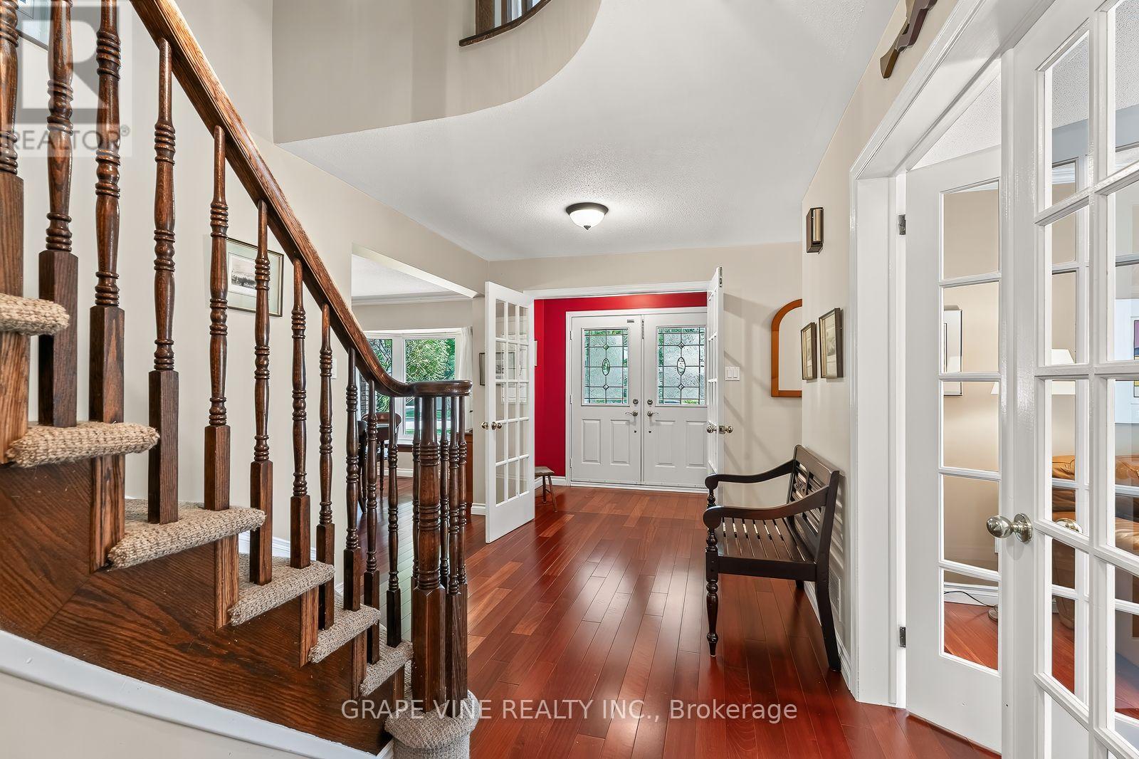 5 Bed, 4 Bath House for Sale in Ottawa – 36 BASLAW DRIVE, Ottawa – MLS# X13629730 - Image 8
