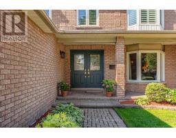36 BASLAW DRIVE — photo 3
