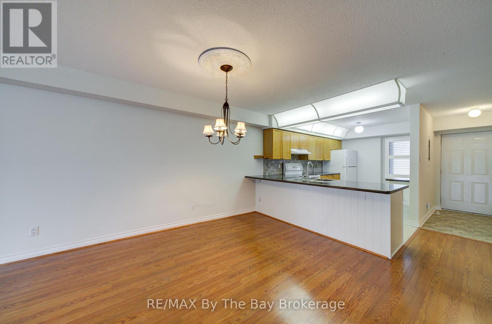 #8 30 MULLIGAN LANE - Image 16