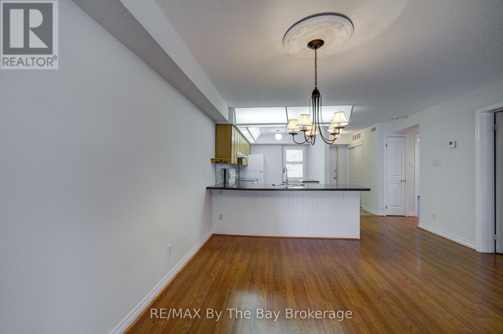 #8 30 MULLIGAN LANE - Image 18