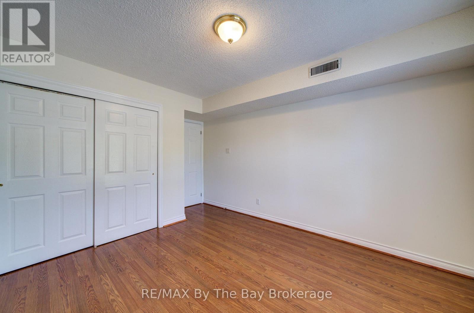 #8 30 MULLIGAN LANE - Image 40