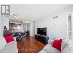 1612 - 38 Lee Centre Drive, Toronto, ON M1H3J7 Photo 6