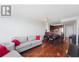 1612 - 38 Lee Centre Drive, Toronto, ON M1H3J7 Photo 7