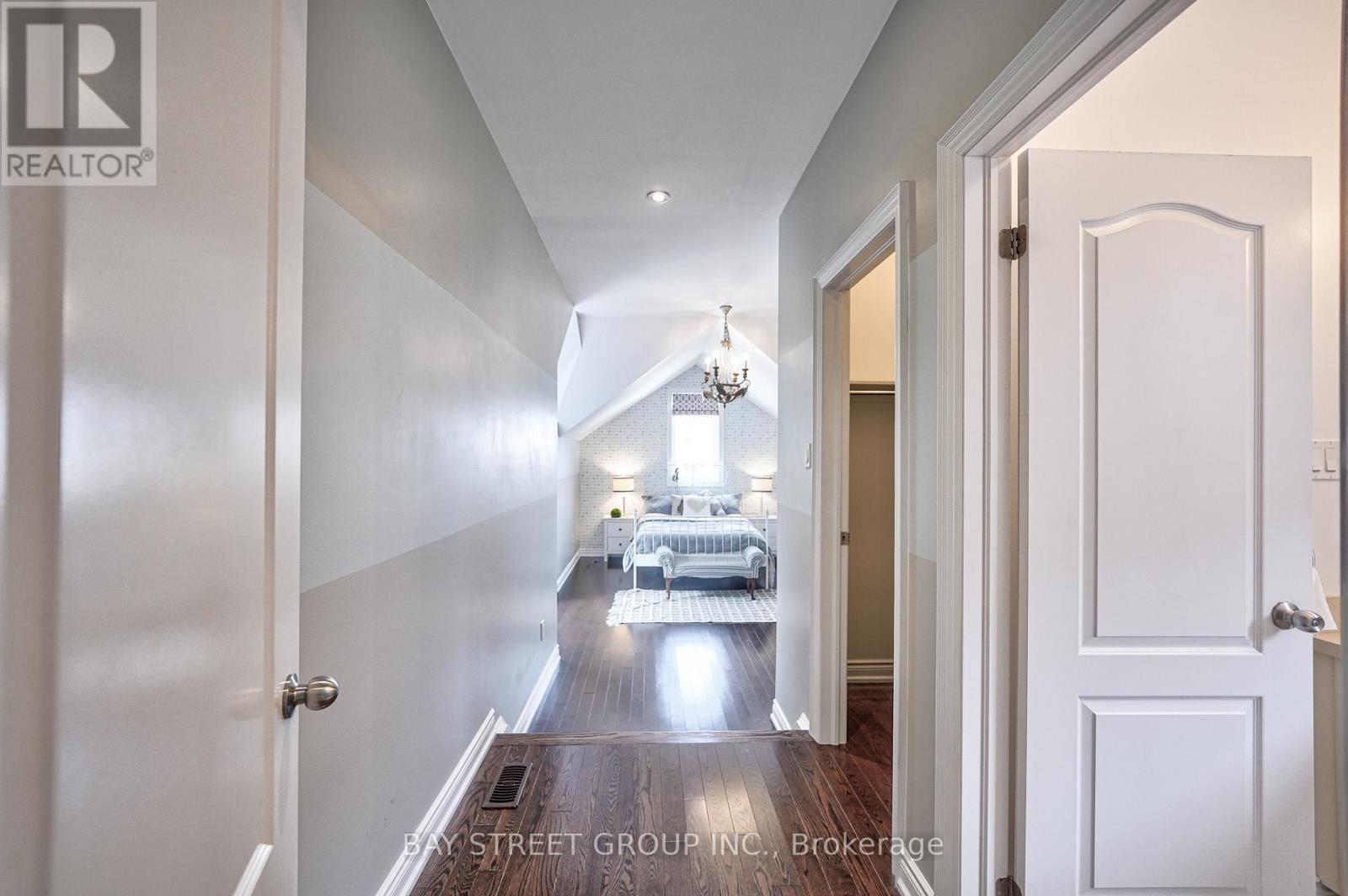 23 TRAIL BOULEVARD - 34