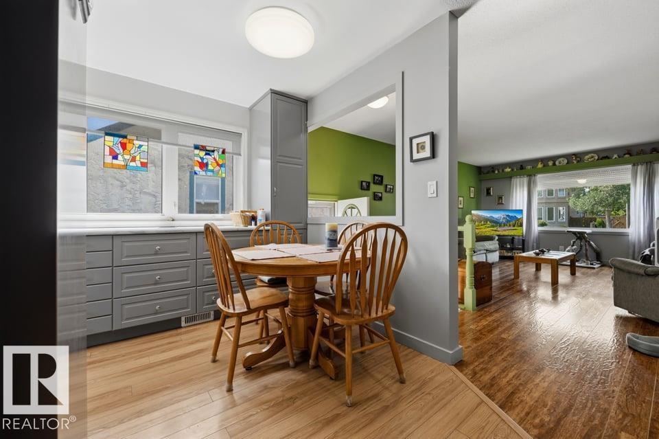 9823 151 ST NW - Image 12