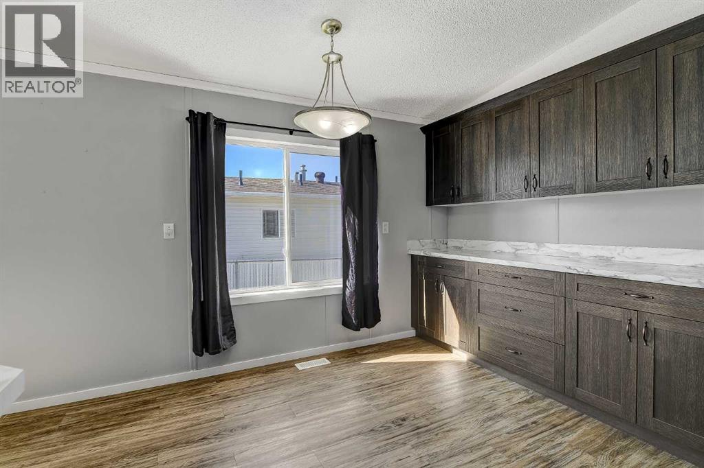 12128 98 Street - Image 13