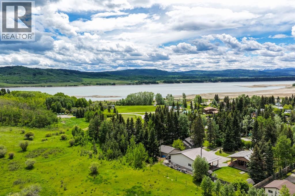 405 Ghost Lake Village, Ghost Lake