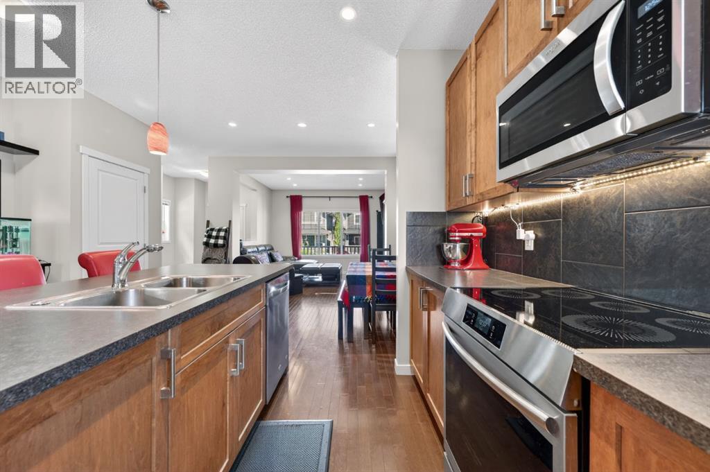 218 River Heights Green, Cochrane