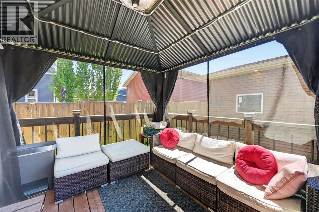 218 River Heights Green, Cochrane