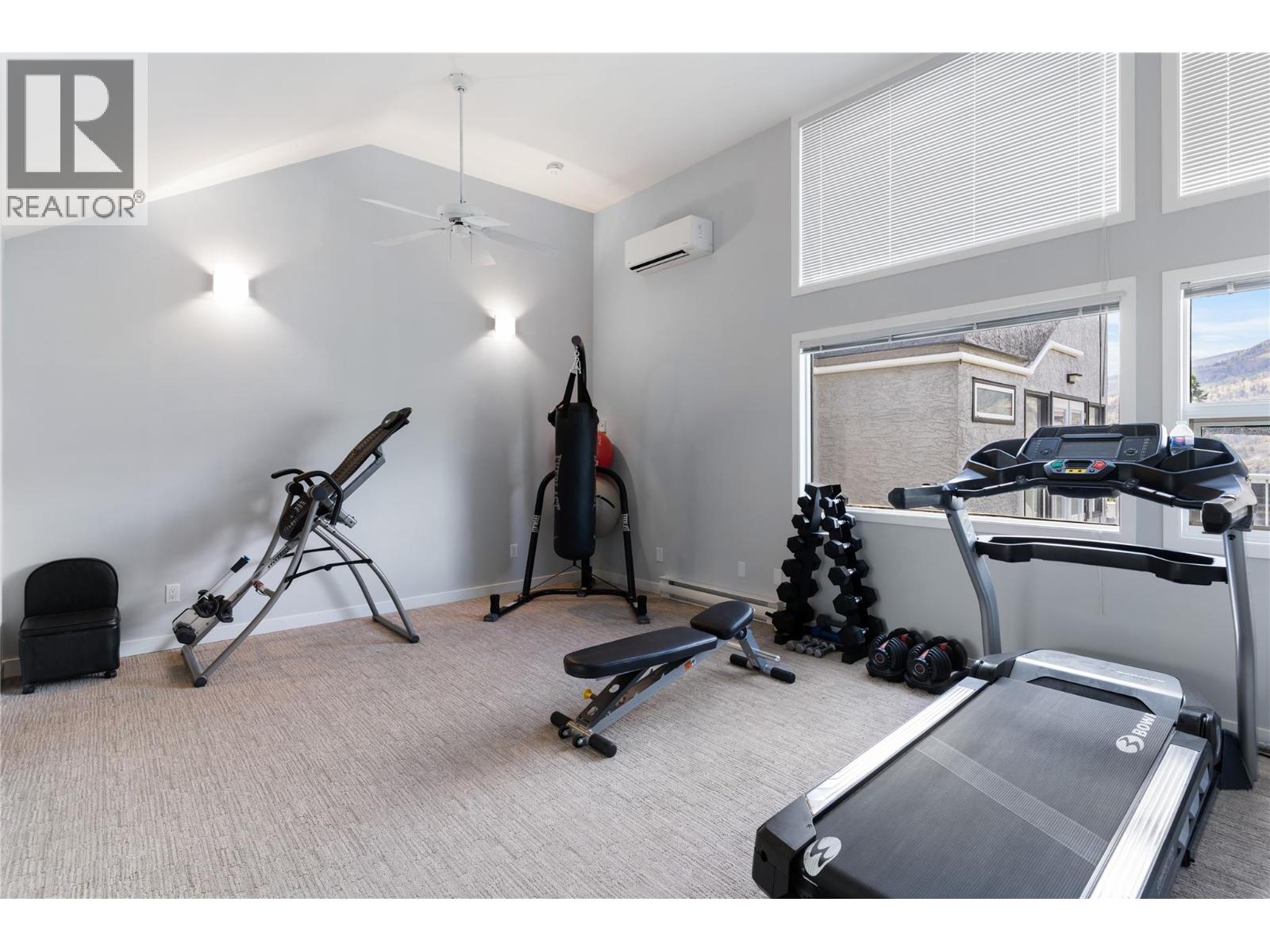 2060 Bennett Road, Kelowna