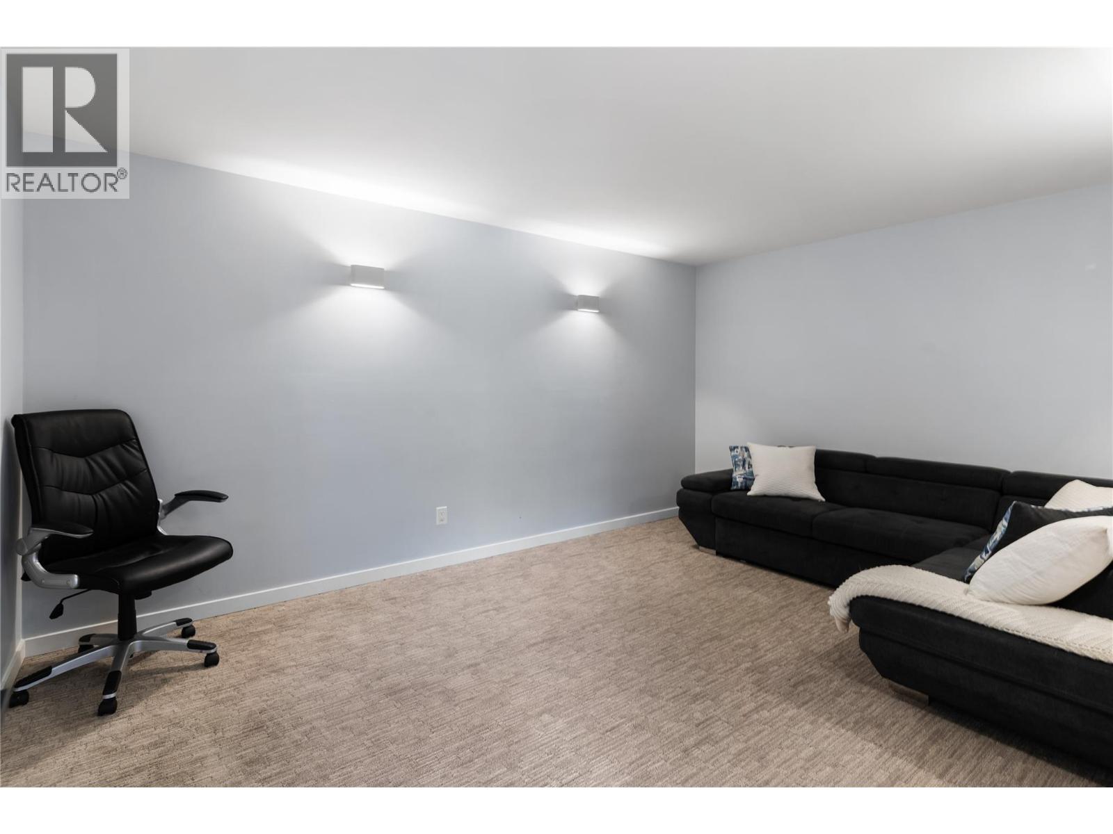 2060 Bennett Road, Kelowna