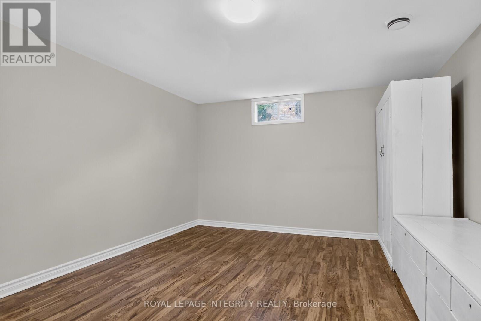 333 CHARRON STREET - Image 30