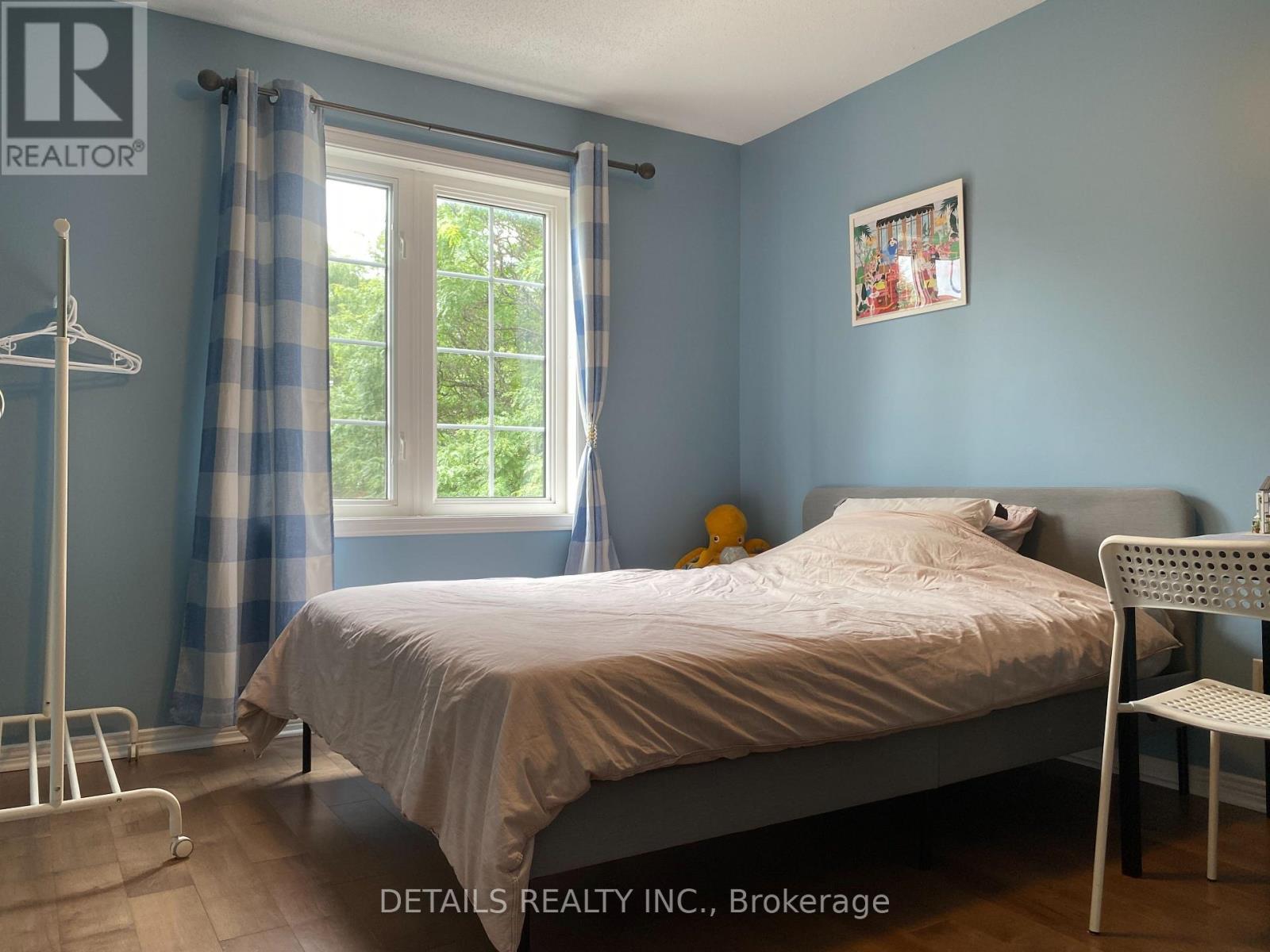 3 Bed, 3 Bath House for Rent in Ottawa – 101 MILNER DOWNS CRESCENT, Ottawa – MLS# X13629792 - Image 11