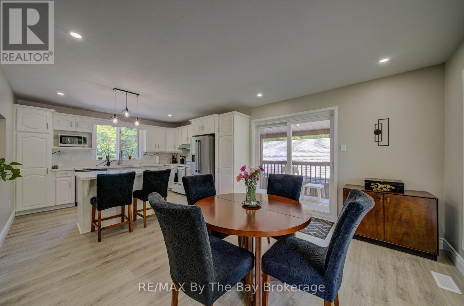 258 SUNNIDALE STREET - 11
