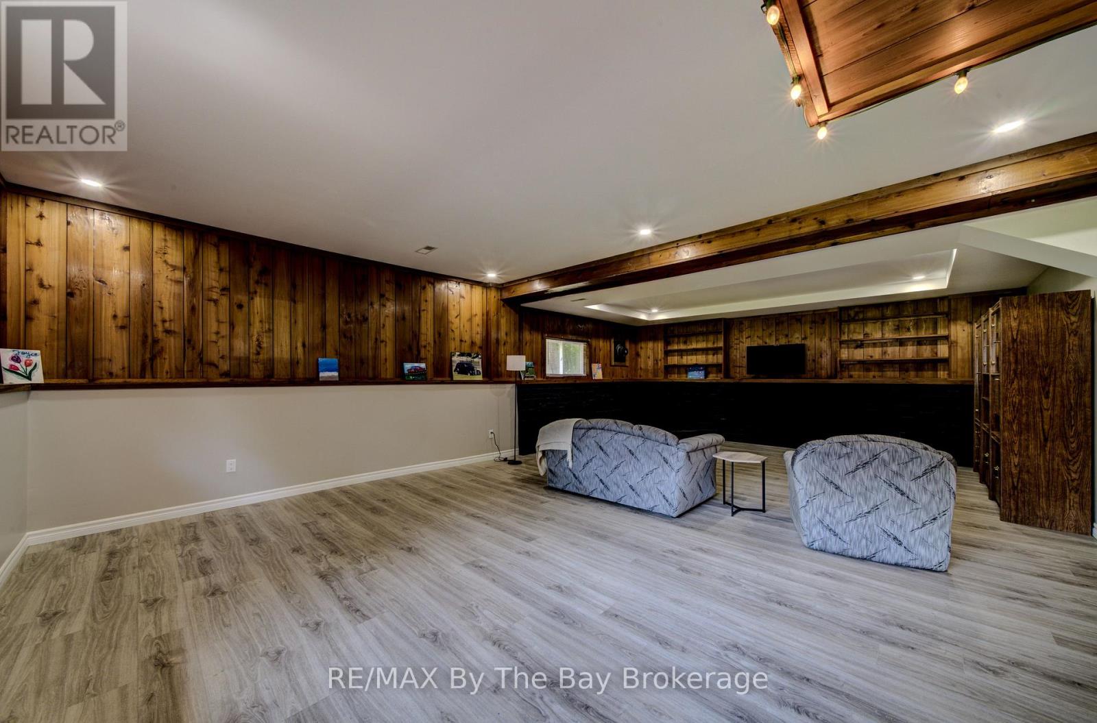 258 SUNNIDALE STREET - 28