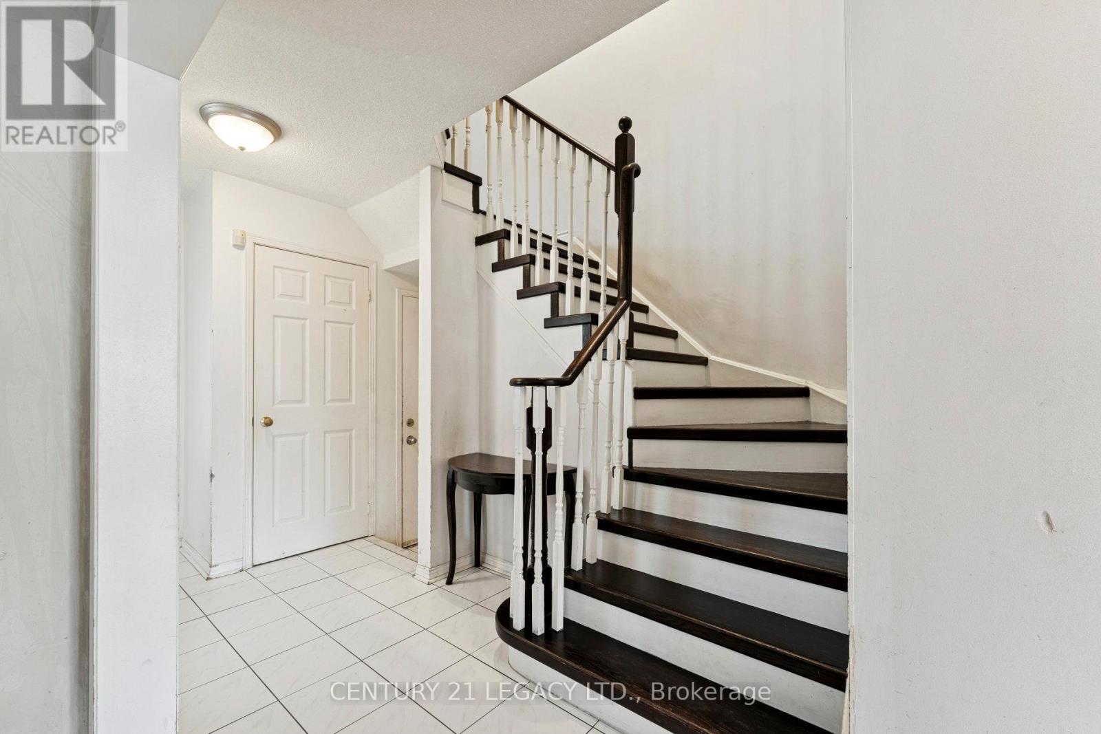71 TOWNLEY CRESCENT - 14