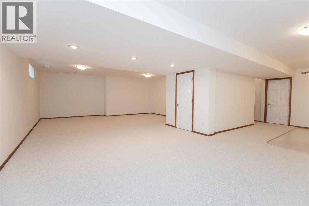 19 Logan Close - Image 35