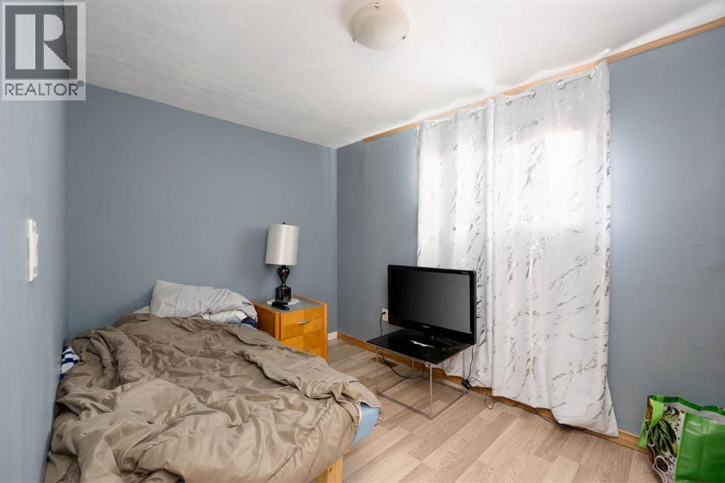 216 Grenfell Crescent - 11