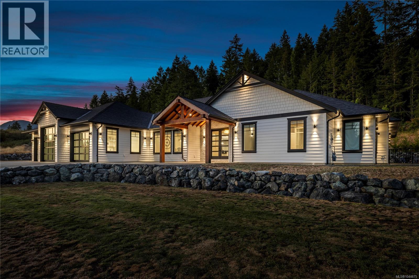 6127 Chase Dr - 2