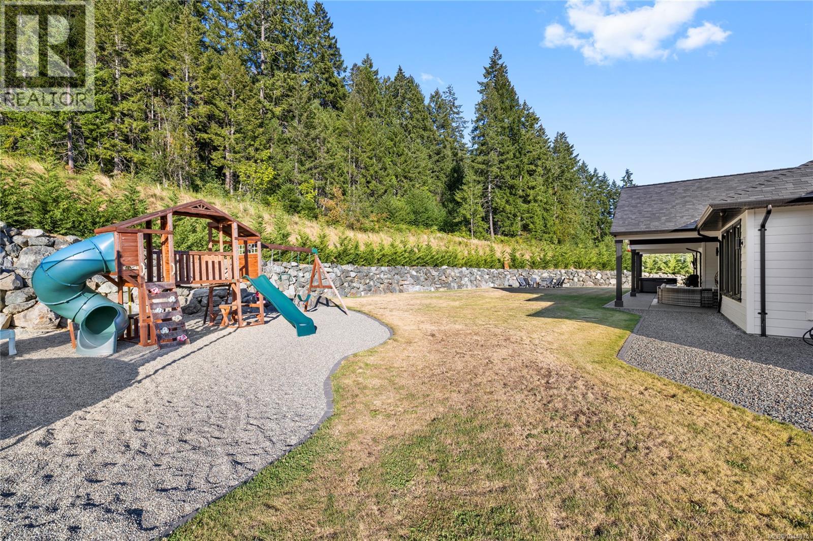 6127 Chase Dr, Port Alberni