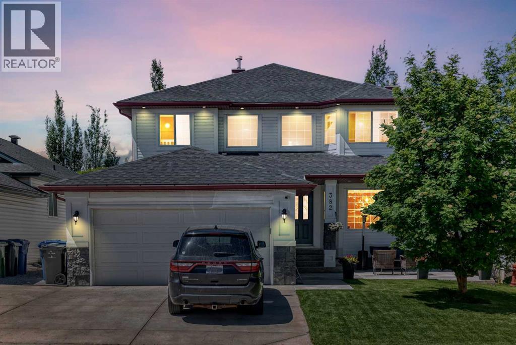 382 cove Road, The Cove, Chestermere photo 2
