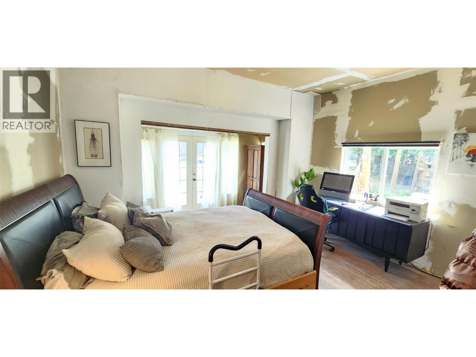 173 75th Avenue - 10