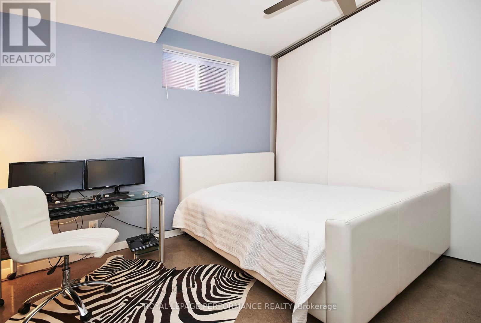 Unit B - 82 Third Avenue