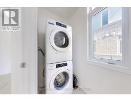 2623 Garrison Crossing, Pickering, ON L1X0E5 Photo 9
