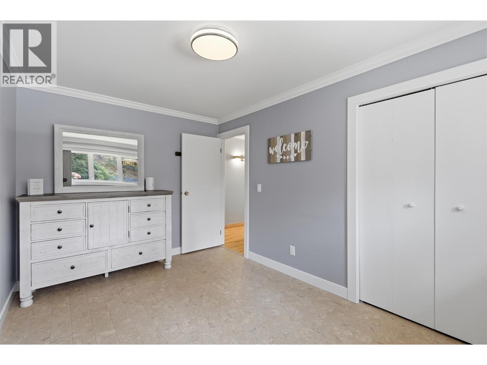 779 Gleneagles Drive - Image 30