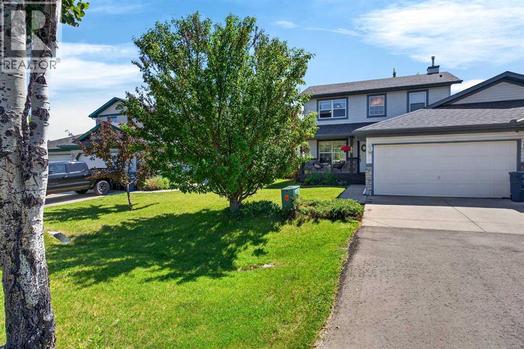 66 Canoe Close SW, Canals, Airdrie photo 3